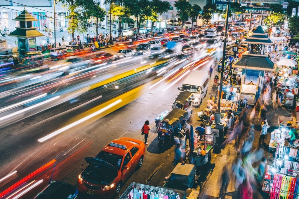 no one is too busy. street time lapse photography