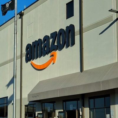 amazon influencer. an amazon store with a person sitting in front of it